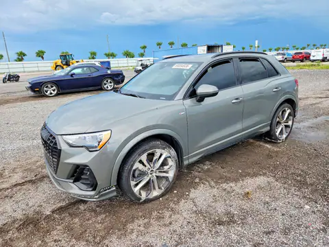 WA1DECF39M1079815 — 2021 Audi Q3, Zalanie (Water/Flood), zdjęć przed naprawą