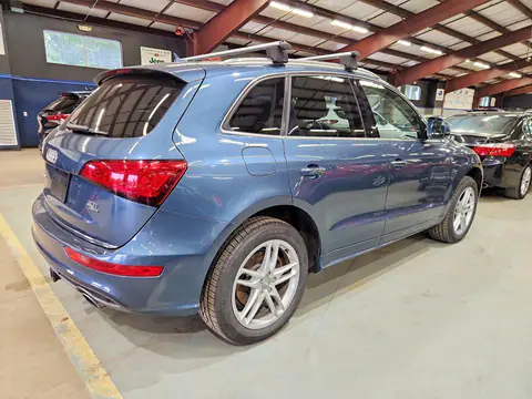 WA1D7AFP3HA044730 — 2017 Audi Q5, ფოტო 3, Аукцион 22.10.2026, მცირე ჩაღრმავებები და ნაკაწრები