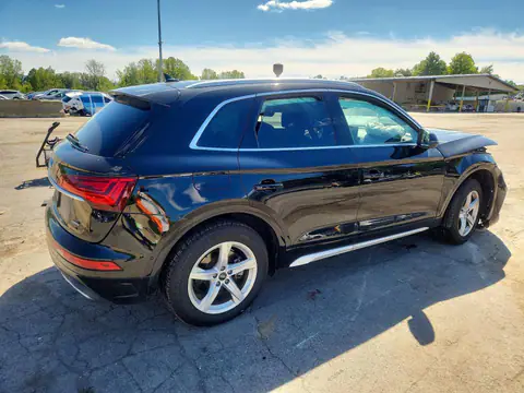 WA1AAAFY0M2054696 — 2021 Audi Q5, zdjęcie 3 z Аукцион 27.10.2026, Przód