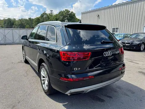 WA1AAAF70HD019576 — 2017 Audi Q7, фото 2 с аукциона Аукцион 21.10.2026, Мелкие вмятины и царапины