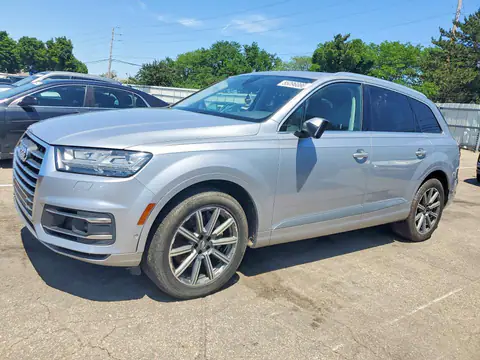 WA1LAAF7XKD001053 — 2019 Audi Q7, Мелкие вмятины და царапины (Minor Dent/Scratches), ფოტოები შეკეთებამდე