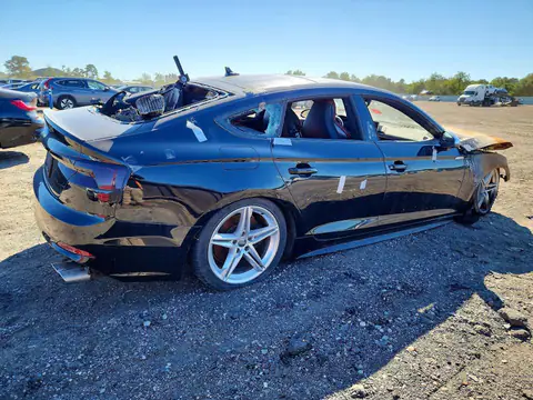 WAUB4CF56JA007464 — 2018 Audi S5, фото 3 з Аукцион 28.10.2026, Пожежа двигуна