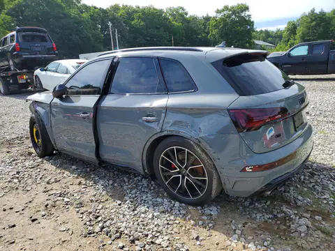 WA1B4AFY9N2025663 — 2022 Audi SQ5, foto 2 de Аукцион 07.10.2026, Parte delantera