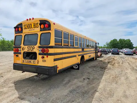 1BAKGCPA0CF287372 — 2012 Blub School BUS, ფოტო 4, Аукцион 23.09.2026, ბუნებრივი ცვეთა
