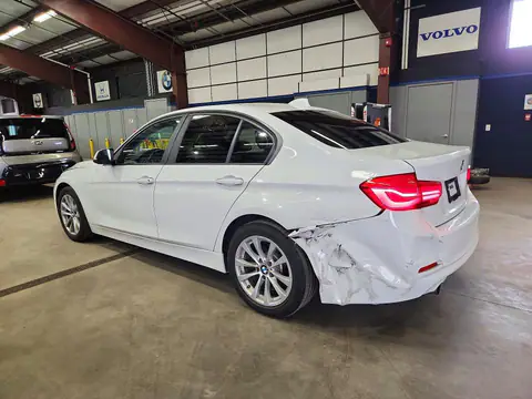 WBA8A3C55JA487147 — 2018 BMW 320, фото 2 с аукциона Аукцион 22.10.2026, ЗАДНЯЯ ЧАСТЬ