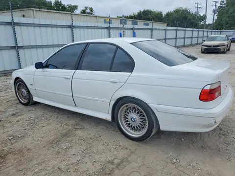 WBADT63402CH87849 — 2002 BMW 530, zdjęcie 2 z Аукцион 20.10.2026, Drobne wgniecenia i rysy