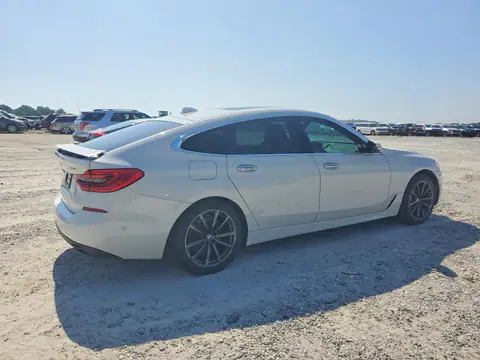 WBAJV6C52JBJ99801 — 2018 BMW 640, zdjęcie 3 z Аукцион 21.10.2026, Uszkodzenia mechaniczne