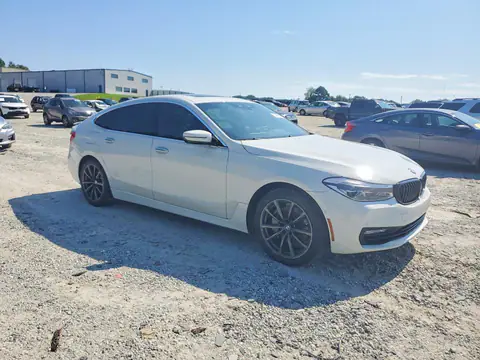 WBAJV6C52JBJ99801 — 2018 BMW 640, zdjęcie 4 z Аукцион 21.10.2026, Uszkodzenia mechaniczne