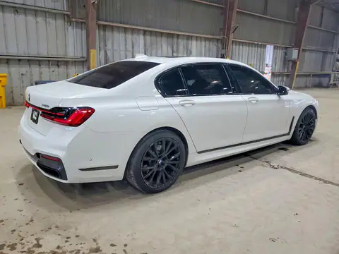 WBA7T2C08LGL18129 — 2020 BMW 740, фото 3 с аукциона Аукцион 27.10.2026, Мелкие вмятины и царапины