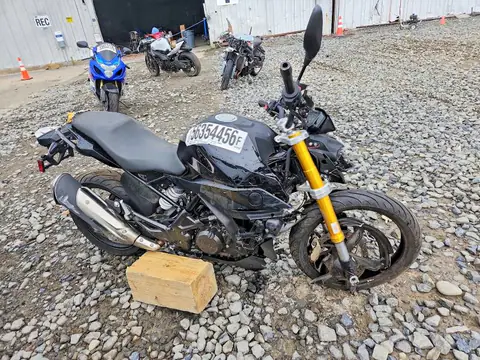 WB30G4305PRA49433 BMW G310 2023 — daño Parte delantera, foto antes de reparar