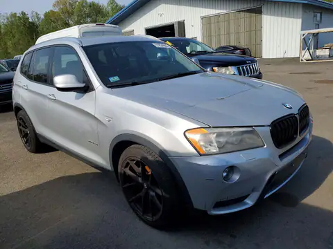 5UXWX5C59BL701923 — 2011 BMW X3, photo 4 from Аукцион 22.10.2026, Minor dents and scratches