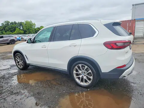 5UXCR6C01P9R88525 — 2023 BMW X5, zdjęcie 2 z Аукцион 27.10.2026, Zalanie