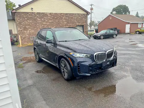 5UX43EU07R9S85822 — 2024 BMW X5, photo 4 from Аукцион 22.10.2026, Minor dents and scratches