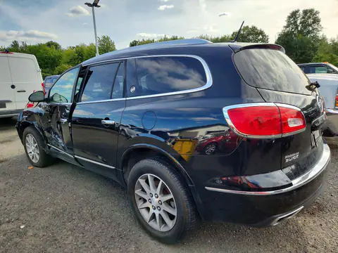 5GAKRBKDXHJ315034 — 2017 Buick Enclave, foto 2 de Аукцион 22.10.2026, Parte delantera