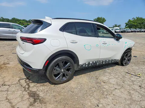 LRBFZNR40PD098998 — 2023 Buick Envision, zdjęcie 3 z Аукцион 27.10.2026, Przód