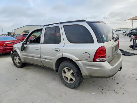 5GADT13S242372916 — 2004 Buick Rainier, photo 2 from Аукцион 16.10.2026, Front end