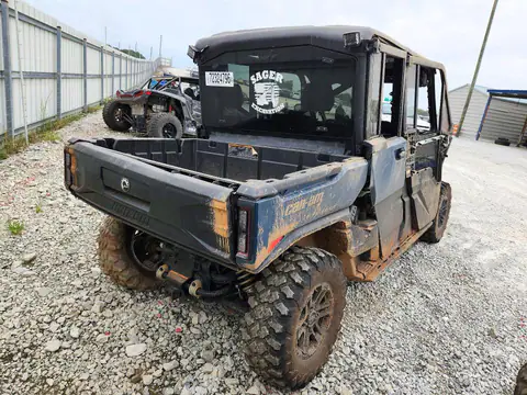 3JBKUAX48TK002476 — 2026 Can-Am Defender, фото 4 з Аукцион 29.10.2026, Пошкодження з усіх боків