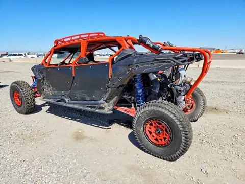 3JBVNAW45KK002770 — 2019 Can-Am Maverick X3 MAX, zdjęcie 3 z Аукцион 06.10.2026, Pożar silnika
