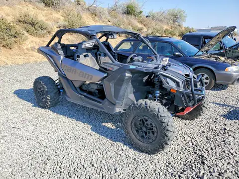 3JBVDAW4XKK002038 Can-Am Maverick X3 2019 — Rear end damage, before-repair photo