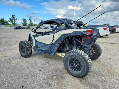3JBVGAY4XKK002786 — 2019 Can-Am Maverick X3, фото 3 с аукциона Аукцион 21.09.2026, Мелкие вмятины и царапины