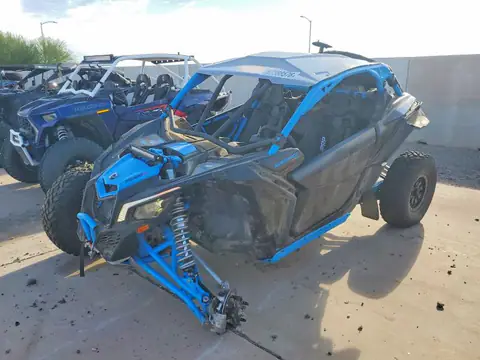 3JBVVAW21KK000397 — 2019 Can-Am Maverick X3, ფოტო 2, Аукцион 17.09.2026, წინა ნაწილი