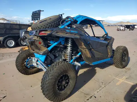 3JBVVAW21KK000397 — 2019 Can-Am Maverick X3, ფოტო 4, Аукцион 17.09.2026, წინა ნაწილი