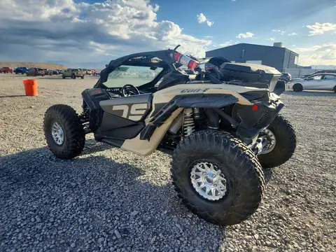 3JBVGAW41MK001029 — 2021 Can-Am Maverick X3, foto 3 de Аукцион 29.10.2026, Daños en todo el vehículo