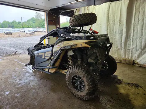 3JBVGAY46NE002190 — 2022 Can-Am Maverick X3, ფოტო 3, Аукцион 24.09.2026, წინა ნაწილი