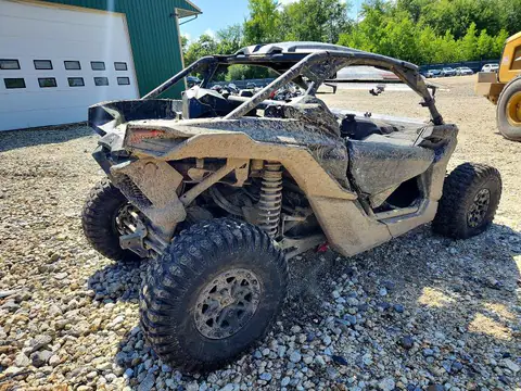 3JBVDAV49RE000467 — 2024 Can-Am Maverick X3, фото 4 с аукциона Аукцион 12.10.2026, Мелкие вмятины и царапины