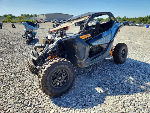3JBVGAY41SE001427 — 2025 Can-Am Maverick X3, photo 2 from Аукцион 22.10.2026, Front end
