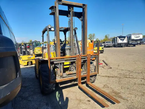 00000000031A00815 — 1993 CAT Construction Equipment, Механические повреждения (Mechanical), фото до ремонта
