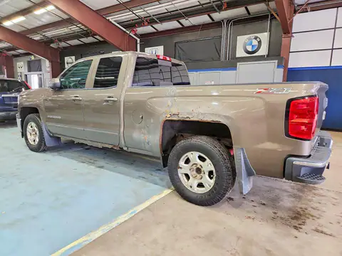 1GCVKREC2FZ183588 — 2015 Chevrolet Silverado, фото 2 з Аукцион 22.10.2026, Незначні вм’ятини й подряпини