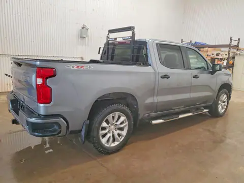 2021 CHEVROLET SILVERADO VIN 1GCUYBEF8MZ245424 фото 3