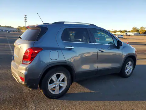 KL7CJLSB4KB866282 — 2019 Chevrolet TRAX, zdjęcie 3 z Аукцион 23.10.2026, Bok