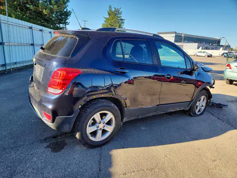 KL7CJPSM3MB364827 — 2021 Chevrolet TRAX, zdjęcie 3 z Аукцион 21.10.2026, Przód