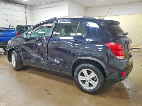 KL7CJPSM9NB529314 — 2022 Chevrolet TRAX, zdjęcie 2 z Аукцион 21.10.2026, Bok