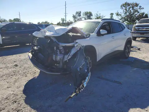 KL77LHEP7TC125720 — 2026 Chevrolet TRAX, Front end (Front End), before-repair photos