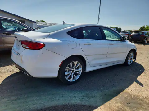 2016 CHRYSLER 200 VIN 1C3CCCDG4GN110449 фото 3