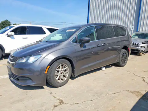 2C4RC1CG1HR553688 — 2017 Chrysler Pacifica, Side (Side), before-repair photos