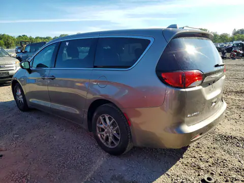 2C4RC1CG4HR628500 — 2017 Chrysler Pacifica, zdjęcie 2 z Аукцион 26.10.2026, Bok