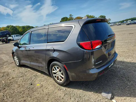 2C4RC1DG1HR508250 — 2017 Chrysler Pacifica, foto 2 de Аукцион 21.10.2026, Parte delantera