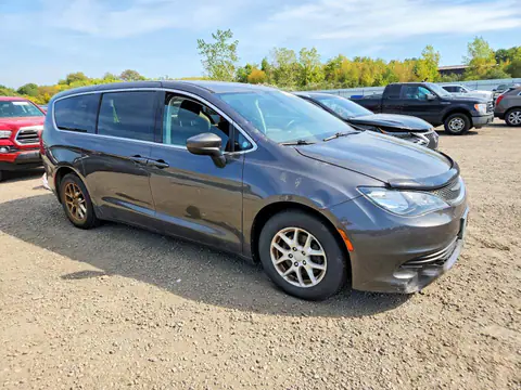 2C4RC1DG1HR508250 — 2017 Chrysler Pacifica, foto 4 de Аукцион 21.10.2026, Parte delantera