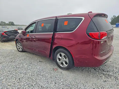 2C4RC1H71JR236606 — 2018 Chrysler Pacifica, фото 2 з Аукцион 07.10.2026, Бокова частина
