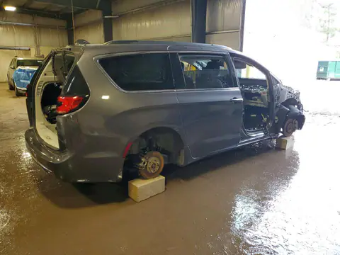 2C4RC3BG0NR100249 — 2022 Chrysler Pacifica, zdjęcie 3 z Аукцион 07.10.2026, Zdemontowane części