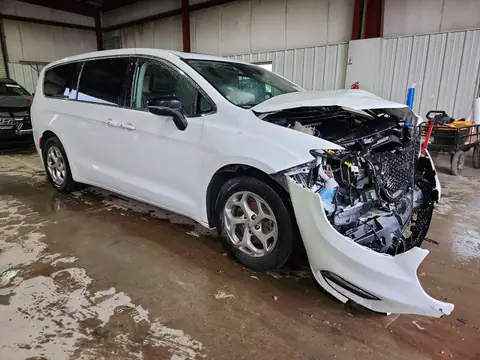 2C4RC1GG7RR111042 — 2024 Chrysler Pacifica, foto 4 de Аукцион 28.10.2026, Parte delantera