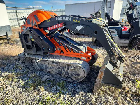CRMCMF15VM0R03373 — 2022 Cormidi Construction Equipment, Задняя часть (Rear End), фото до ремонта