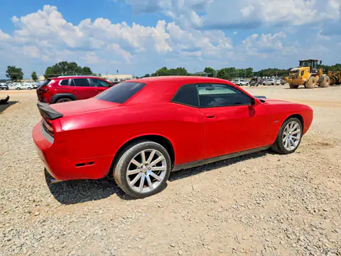 2C3CDYBT0EH261109 — 2014 Dodge Challenger, фото 3 с аукциона Аукцион 07.10.2026, Механические повреждения