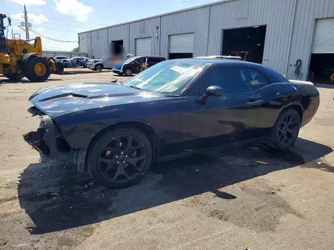 2C3CDZAG7HH606019 — 2017 Dodge Challenger, Front end (Front End), before-repair photos