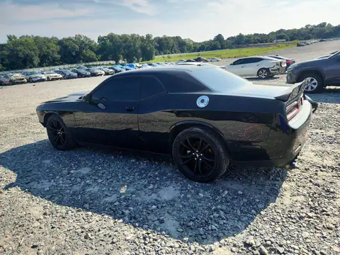 2C3CDZBT0MH567490 — 2021 Dodge Challenger, zdjęcie 2 z Аукцион 22.10.2026, Przód