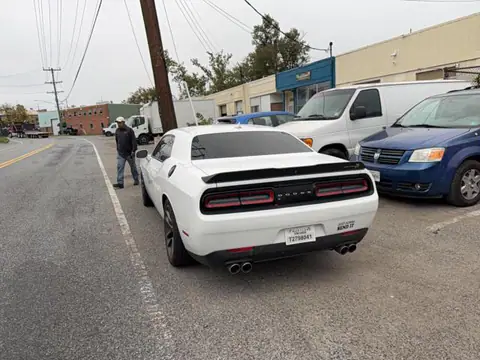 2C3CDZFJ9MH513386 — 2021 Dodge Challenger, ფოტო 3, Аукцион 27.10.2026, ბუნებრივი ცვეთა